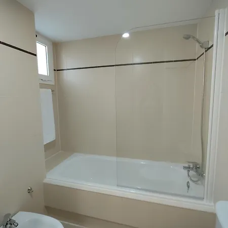 En Sevilla Con Piscina Y Parking Apartment