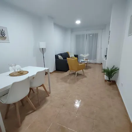 En Sevilla Con Piscina Y Parking Appartement La Algaba